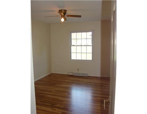 5414 York Road South Bend, IN 46614 - Photo 8 of 19 Gallery Image 8