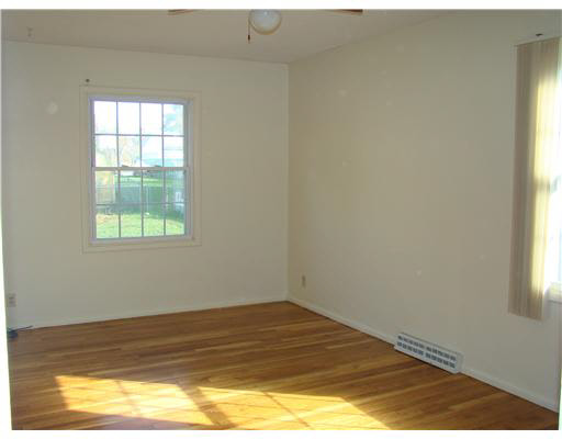 5414 York Road South Bend, IN 46614 - Photo 9 of 19 Gallery Image 9