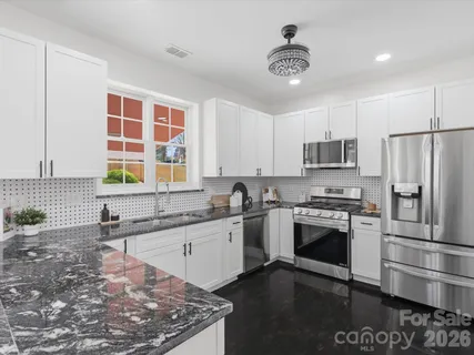 $599,000 | 7702 Harrington Woods Road, Charlotte, NC 28269