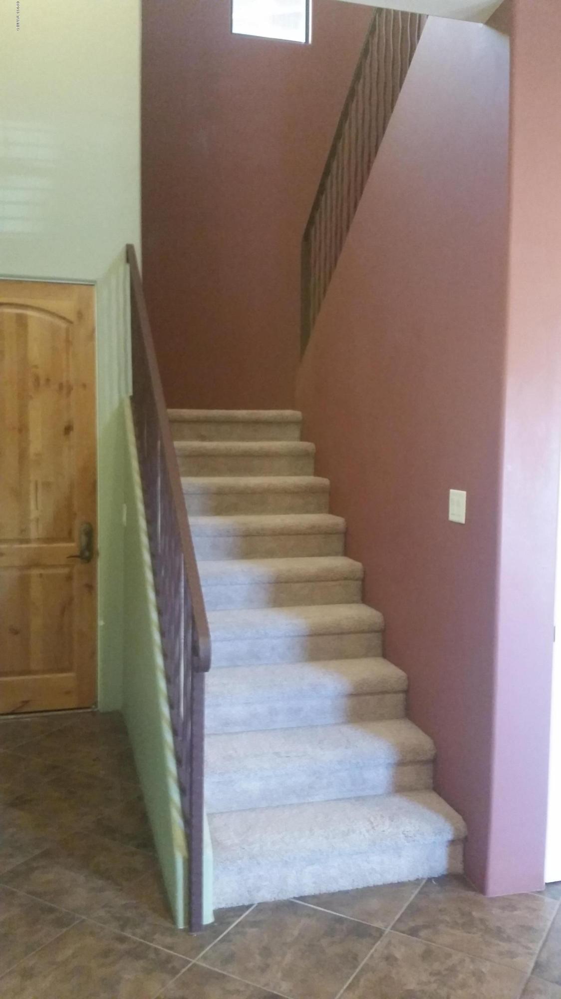 478 East Cedarvale Road Tucson, AZ 85704 - Photo 10 of 39 a view of entryway
