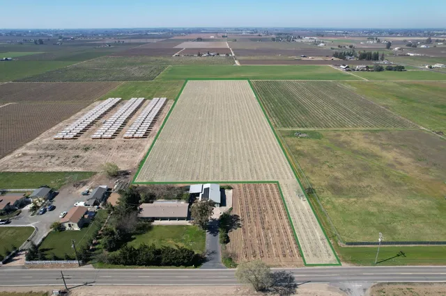 $400,000 | 22135 Bruella Road, Acampo, CA 95220