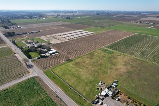 $400,000 | 22135 Bruella Road, Acampo, CA 95220