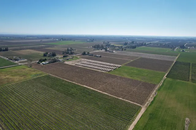 $400,000 | 22135 Bruella Road, Acampo, CA 95220