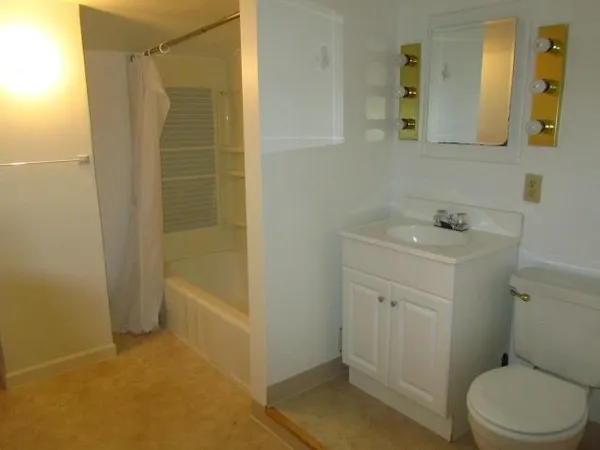 $169,900 | 409 East 6th Street, Duluth, MN 55805