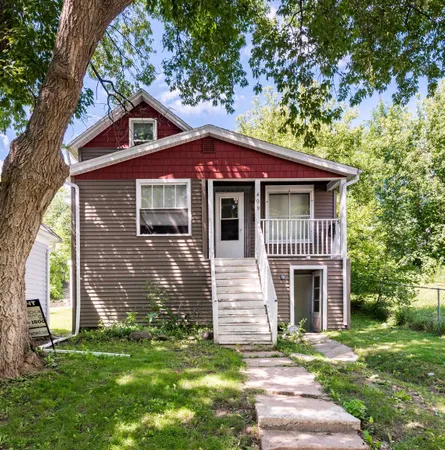 $169,900 | 409 East 6th Street, Duluth, MN 55805