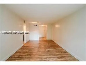 $1,600 | 1805 Sans Souci Boulevard, Unit 321, North Miami, FL 33181