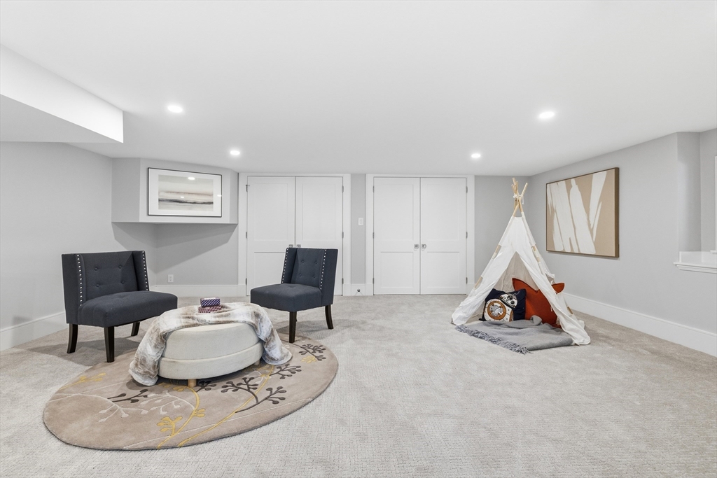 21 Balfour Street Lexington, MA 02421 - Photo 35 of 42