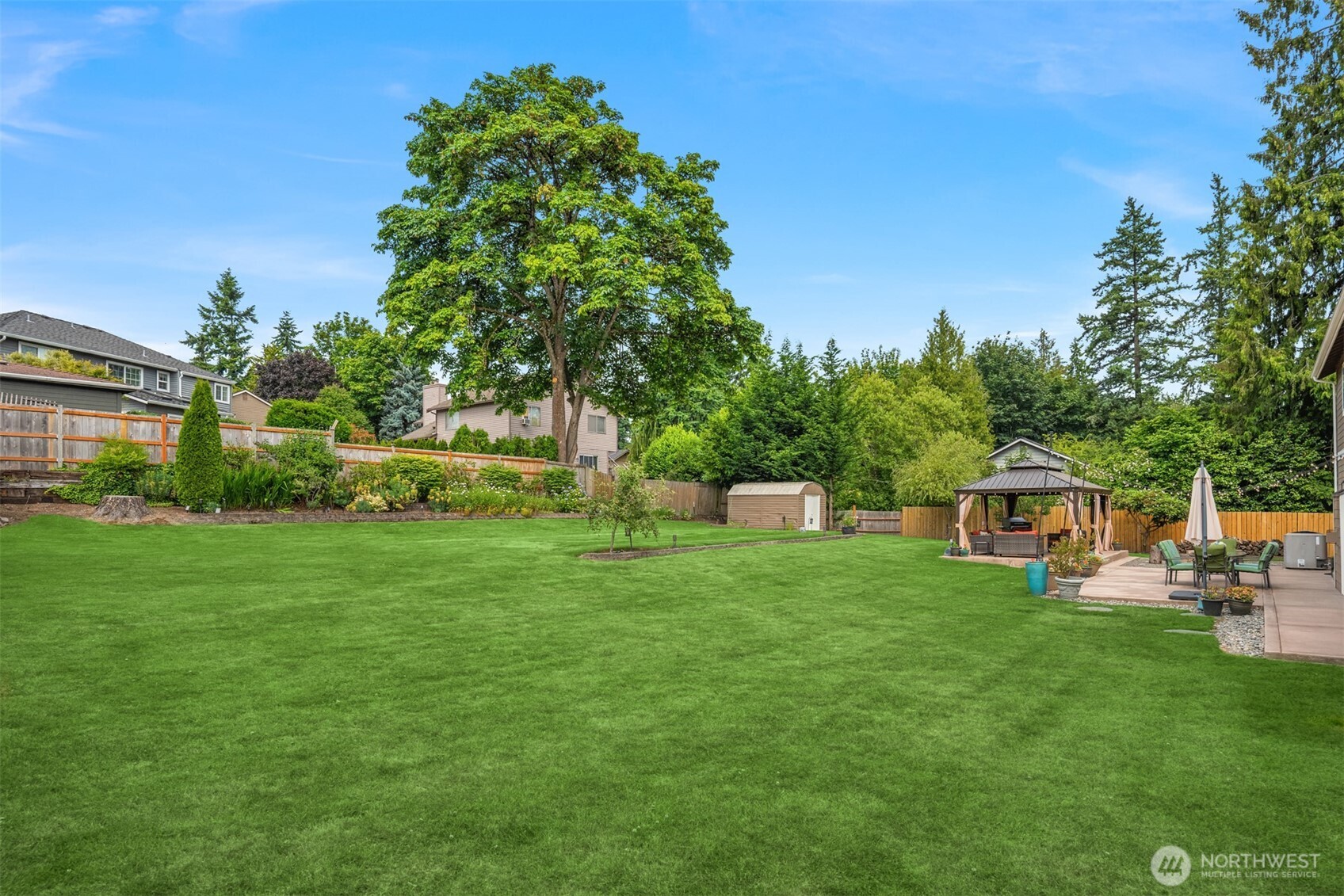 201 240th Street Southwest Bothell, WA 98021 - Photo 36 of 40