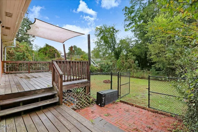 $233,000 | 407 East Woodall Street, Smithfield, NC 27577