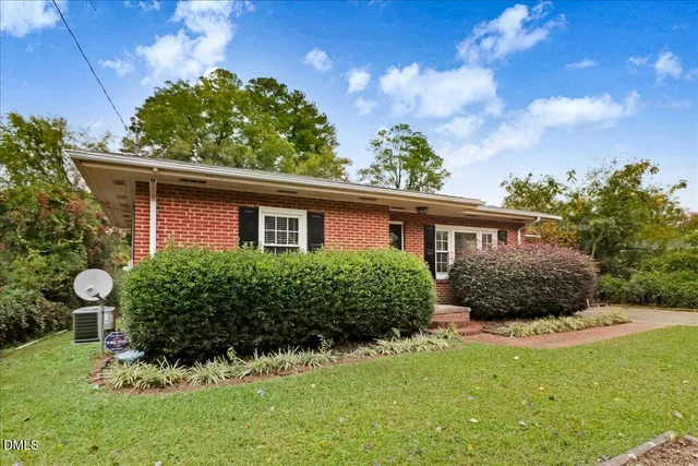 $233,000 | 407 East Woodall Street, Smithfield, NC 27577