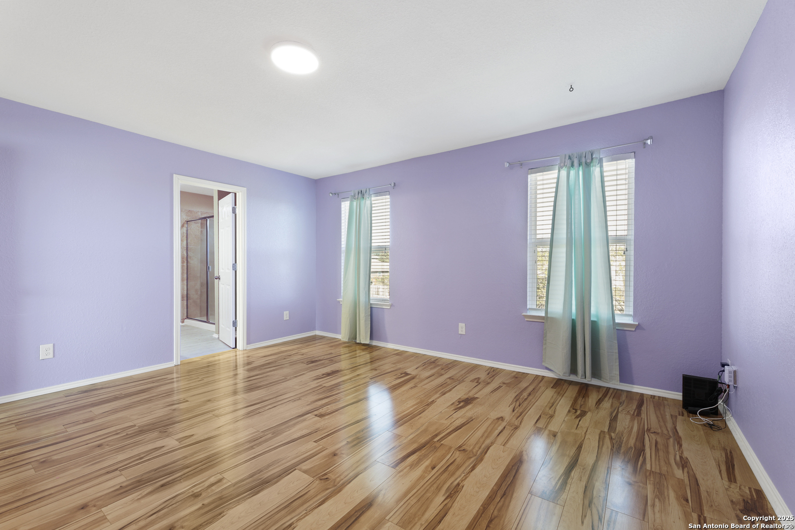 2450 Keyhole View Converse, TX 78109 - Photo 18 of 24