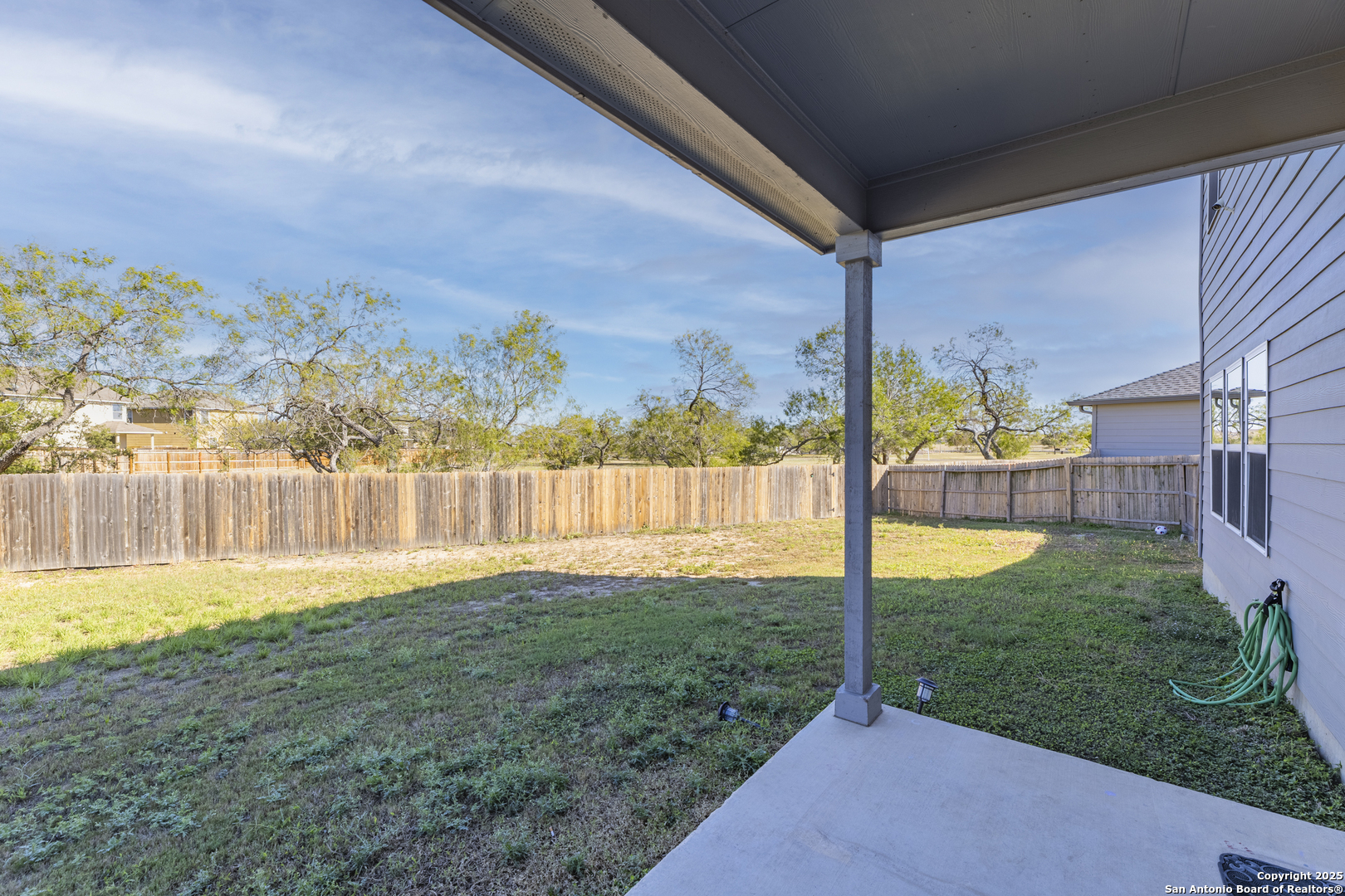 2450 Keyhole View Converse, TX 78109 - Photo 23 of 24