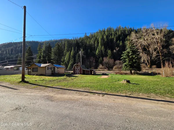 $275,000 | 16 Meadow Street, Wallace, ID 83873
