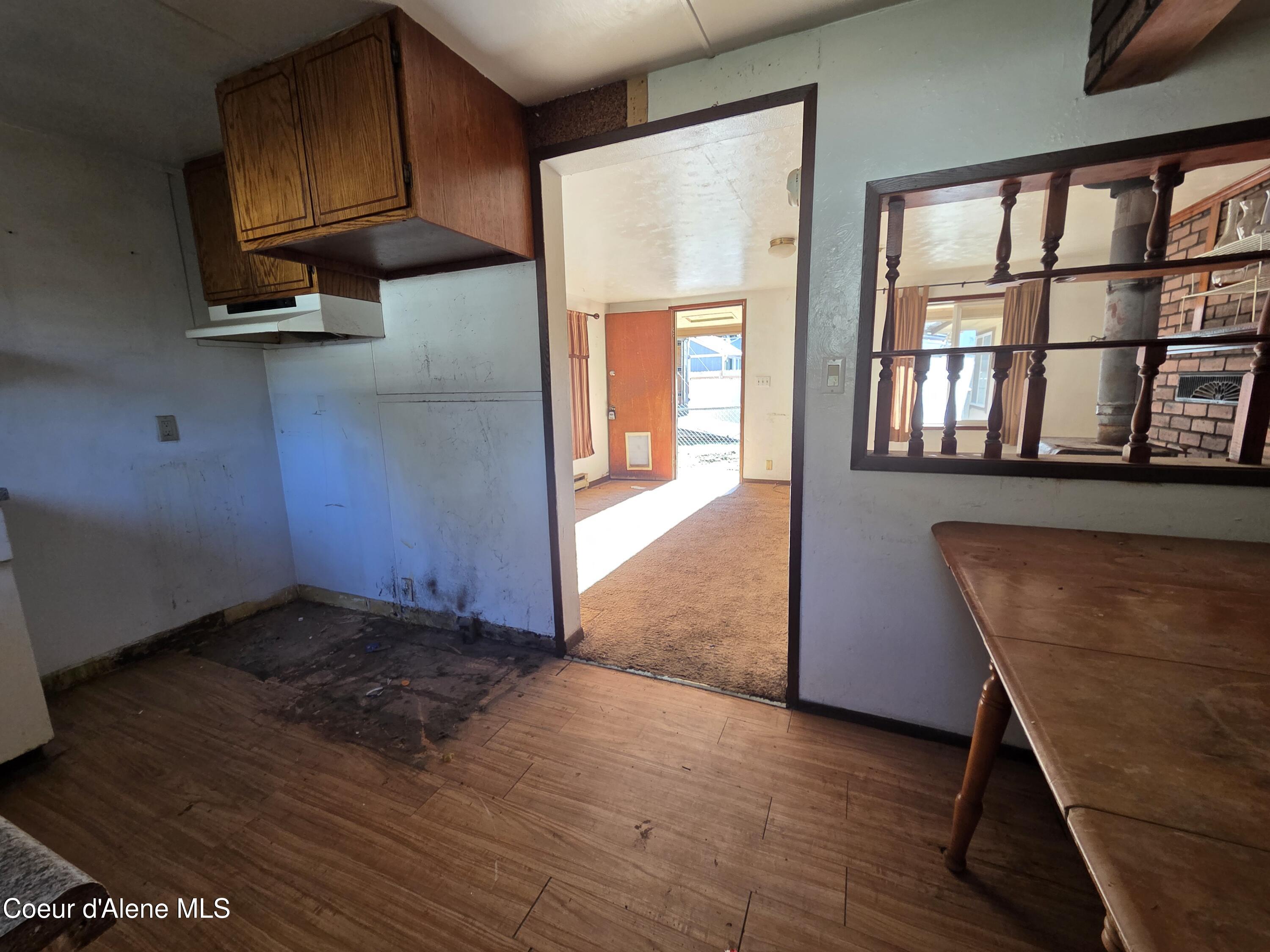 16 Meadow Street Wallace, ID 83873 - Photo 7 of 15 Kitchen