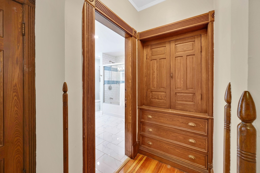 36 Spruceland Avenue Springfield, MA 01108 - Photo 28 of 42