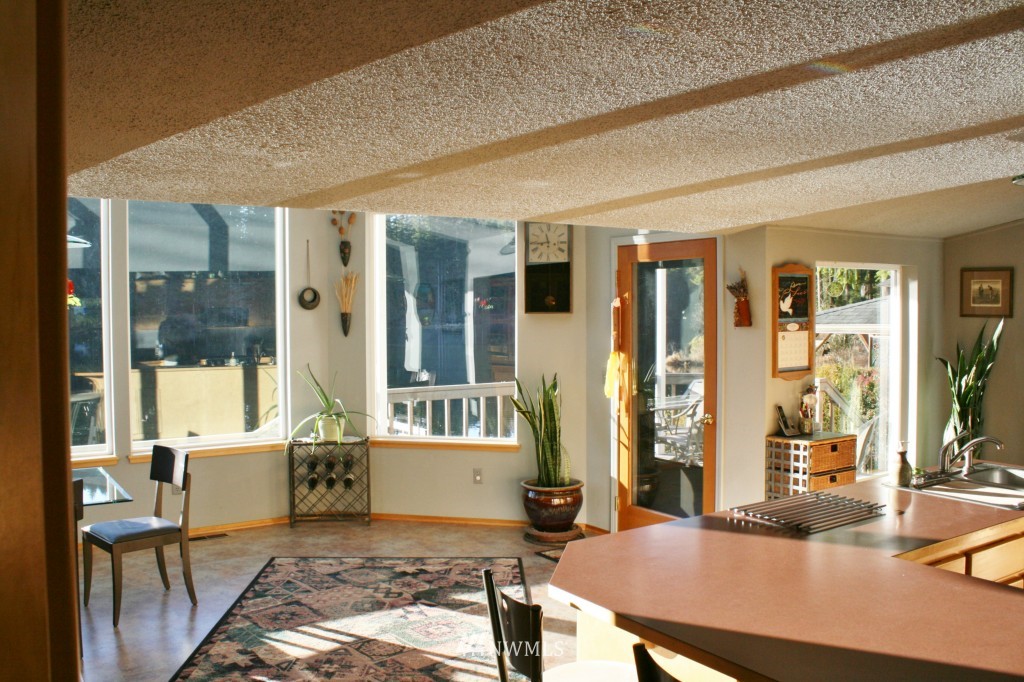 17933 Spring Lake Road Arlington, WA 98223 - Photo 13 of 25 Gallery Image 13