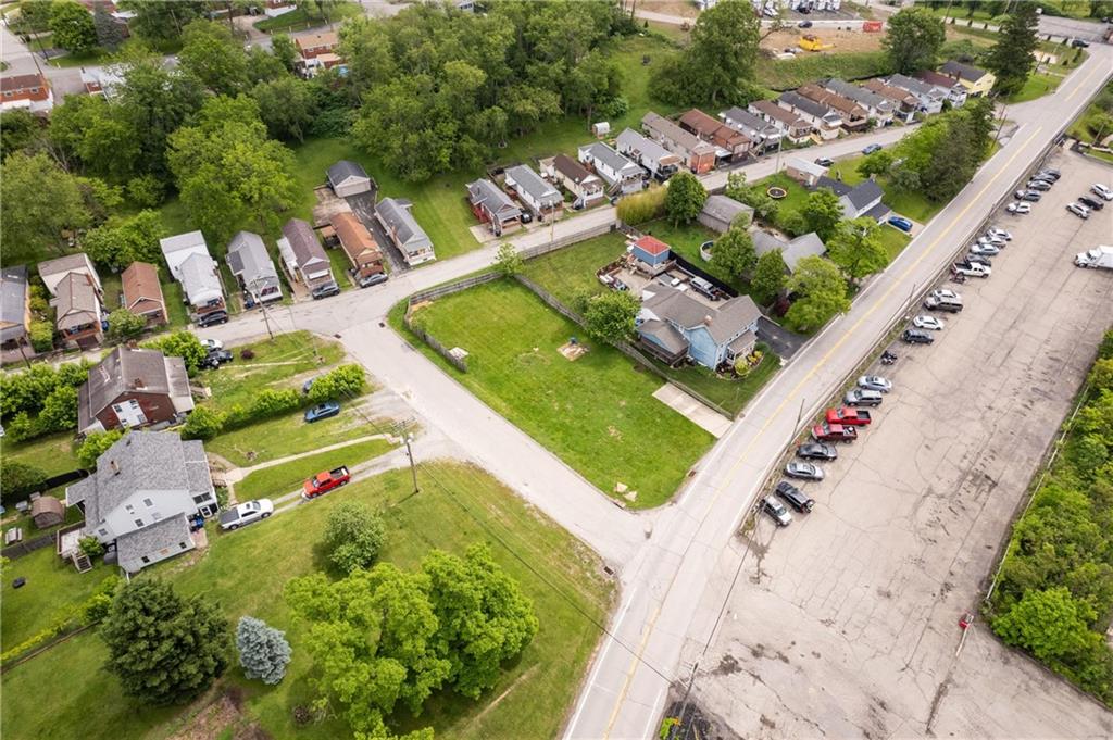925 Horning Road Pittsburgh, PA 15236 - Photo 3 of 7 an aerial view of a city