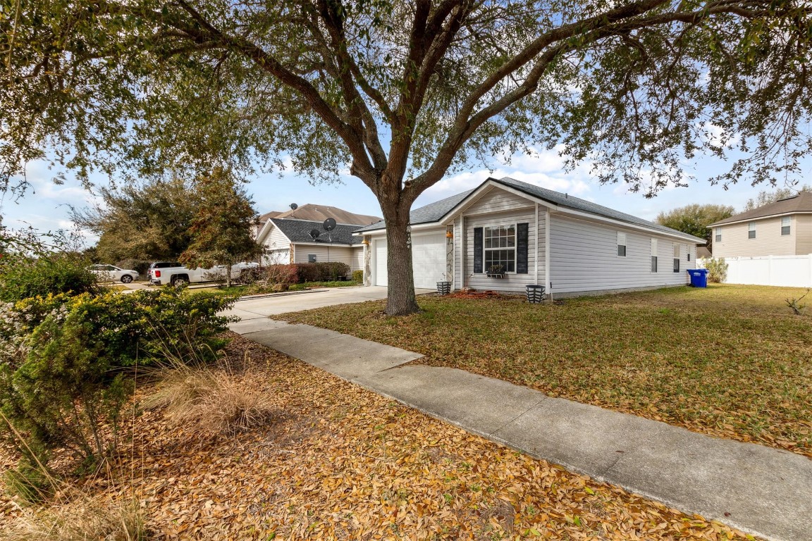 96197 Coral Reef Road Yulee, FL 32097 - Photo 3 of 27 Gallery Image 3