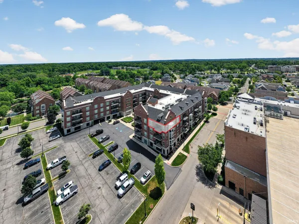 $1,125,000 | 1219 Napoleon Street, Unit 302, South Bend, IN 46617
