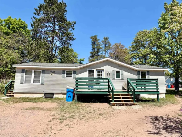 $289,900 | 2102 West Fair Avenue, Marquette, MI 49855