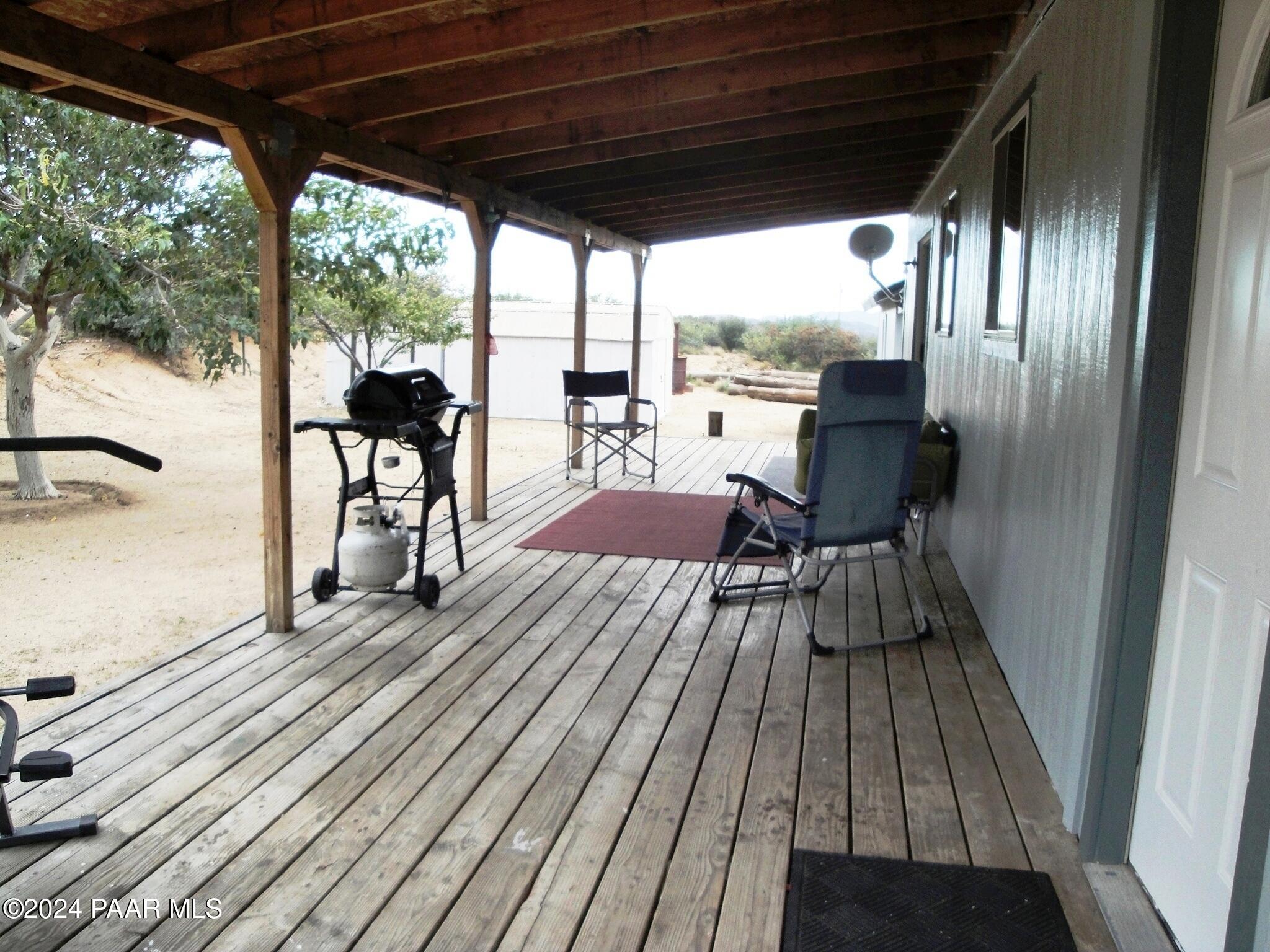 8215 Mather Road Kirkland, AZ 86332 - Photo 3 of 18 DSC04425 Mike 9