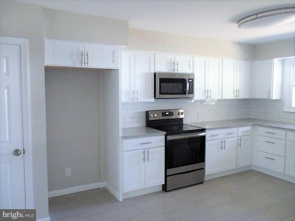 657 East Greenman Road Haddonfield, NJ 08033 - Photo 11 of 29 Gallery Image 11
