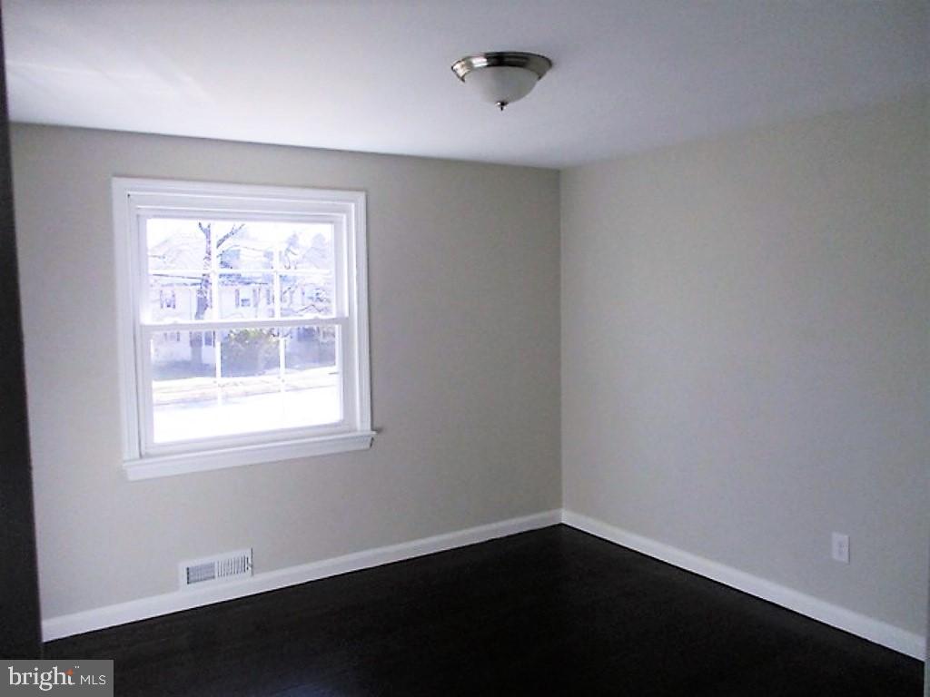 657 East Greenman Road Haddonfield, NJ 08033 - Photo 13 of 29 Gallery Image 13