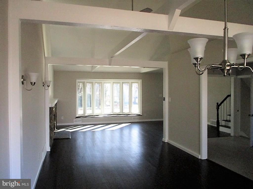 657 East Greenman Road Haddonfield, NJ 08033 - Photo 9 of 29 Gallery Image 9