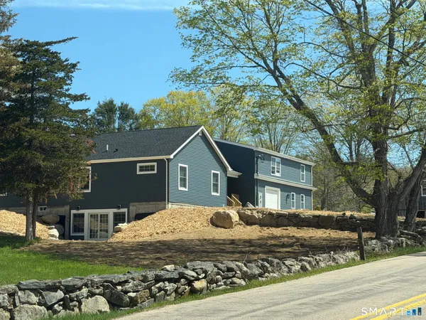$799,000 | 225 Lambtown Road, Ledyard, CT 06339