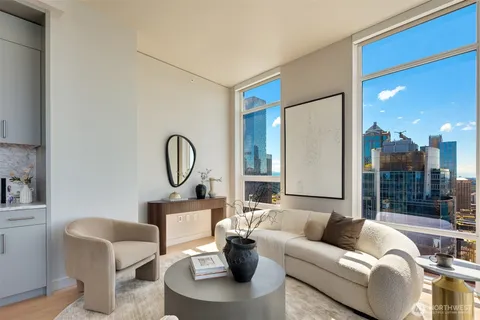$2,850,000 | 121 Stewart Street, Unit 3704, Seattle, WA 98101