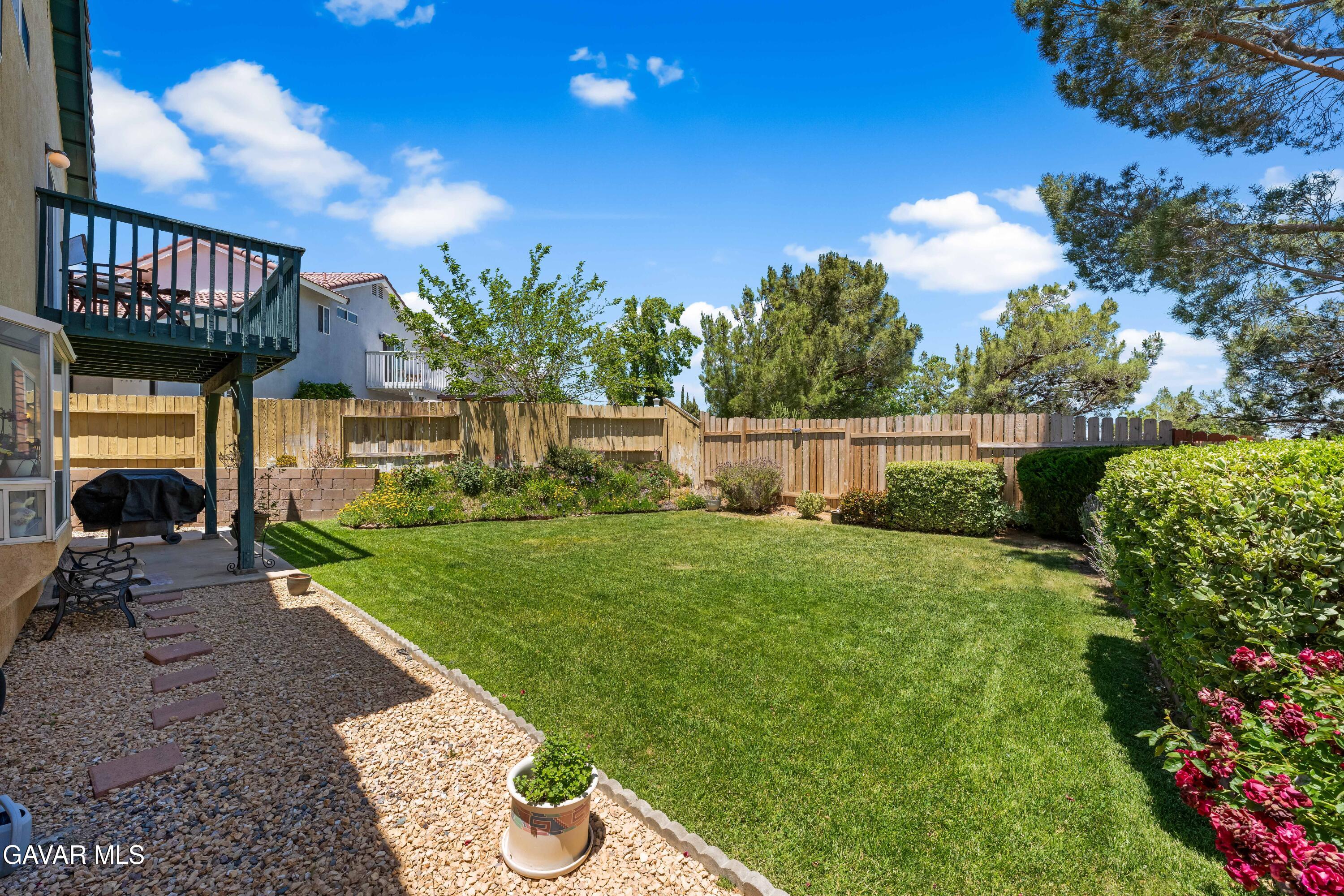 3167 Hampton Road Palmdale, CA 93551 - Photo 32 of 40 Hampton-46