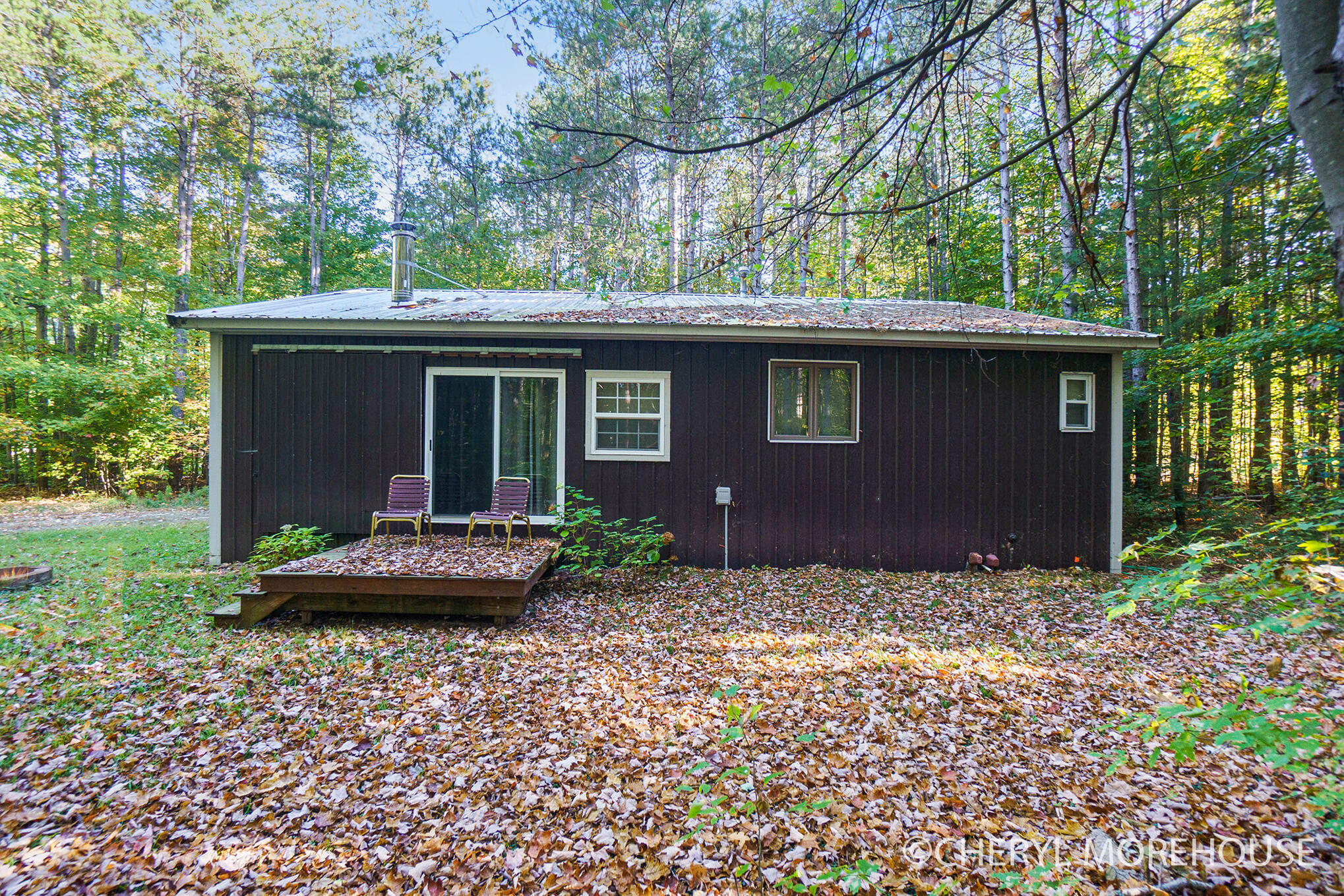 3434 East Baseline Road White Cloud, MI 49349 - Photo 4 of 16 DSC00214