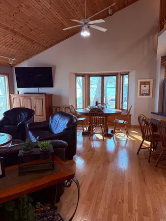 $4,000 | 12617 Old North Shore Drive, Spicer, MN 56288