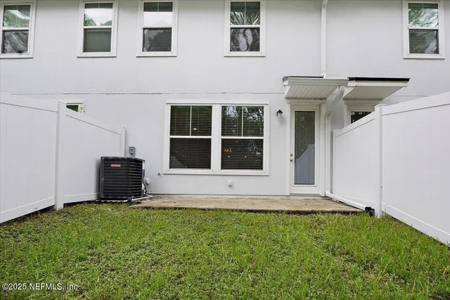 $305,000 | 54 Ridge Lake Rd Street, St. Augustine, FL 32086