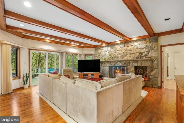 $1,849,000 | 11521 Twining Lane, Potomac, MD 20854