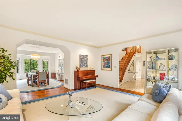 $1,849,000 | 11521 Twining Lane, Potomac, MD 20854