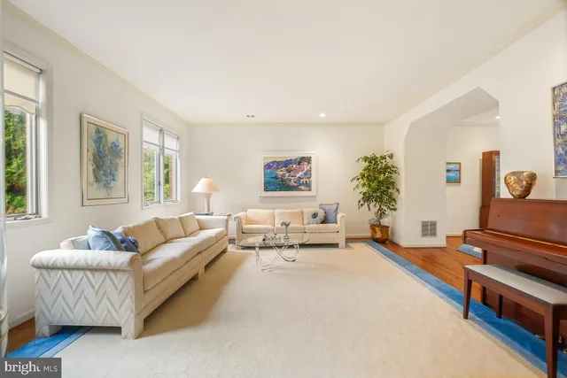 $1,849,000 | 11521 Twining Lane, Potomac, MD 20854