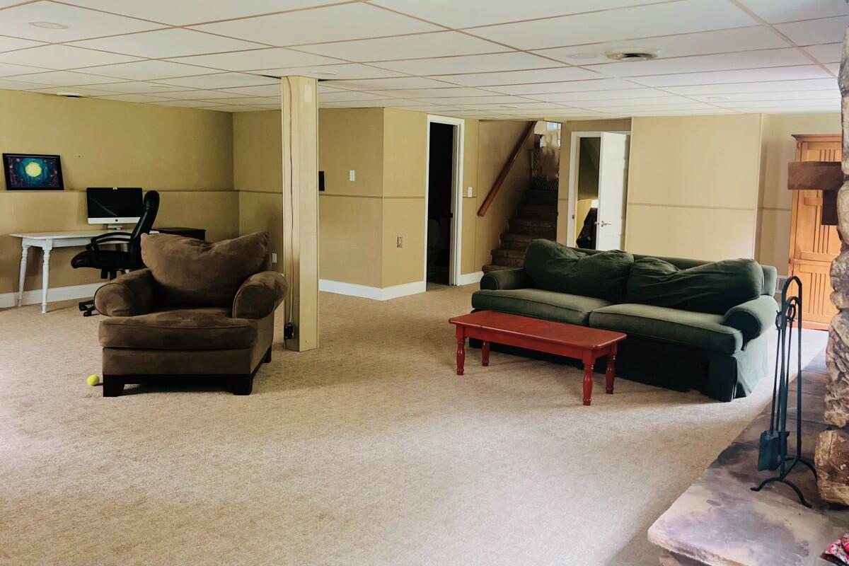 2129 Normandy Road Schererville, IN 46375 - Photo 17 of 27 1200x800