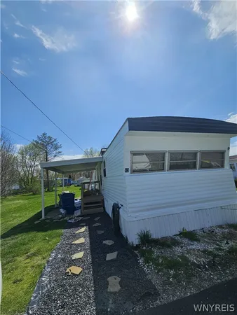 $42,000 | 43 Rainbow Park, Wilson, NY 14131