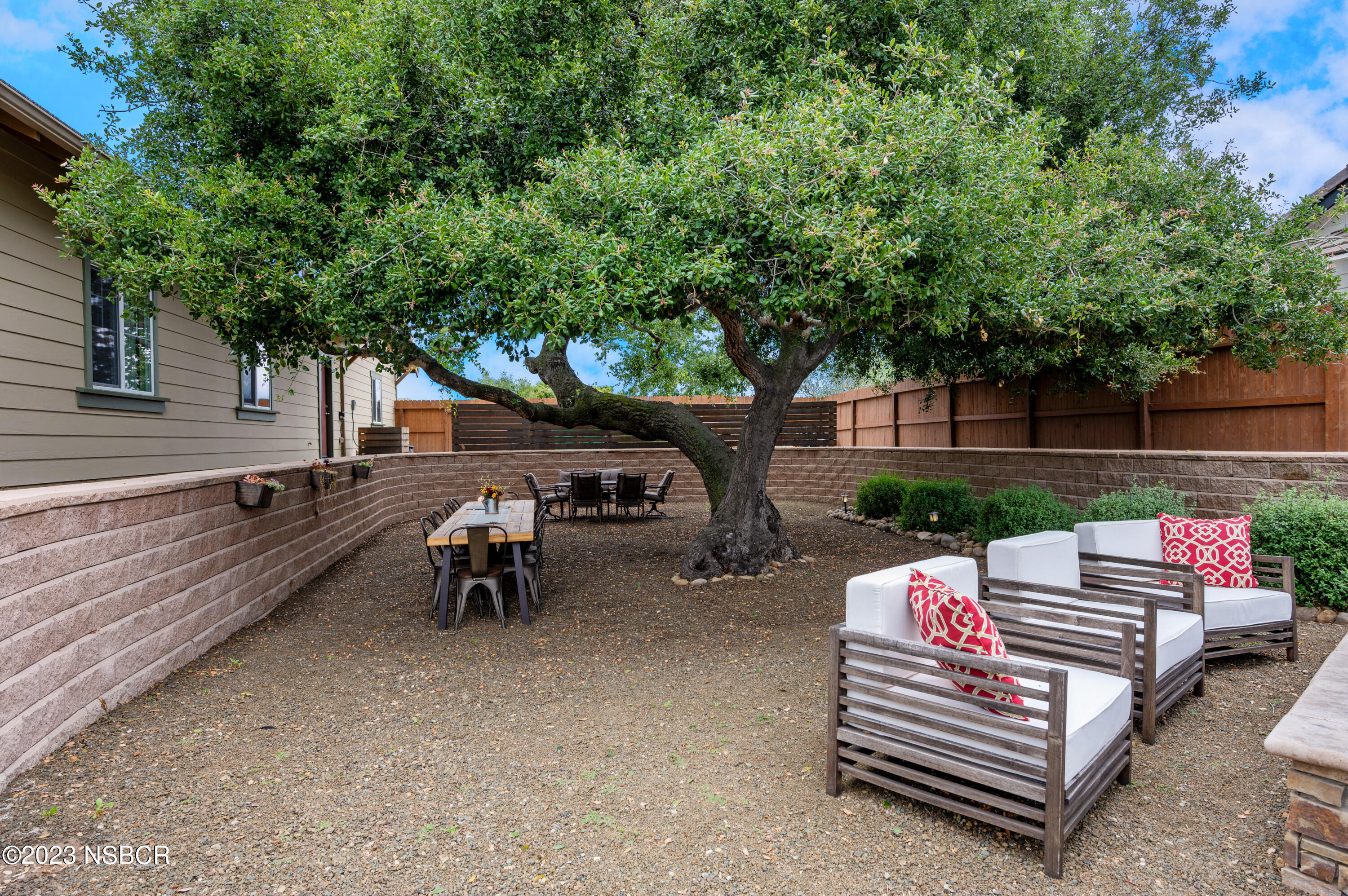 565 Oak Ridge Road Solvang, CA 93463 - Photo 20 of 31 565-oak-ridge-road-solvang-ca-33