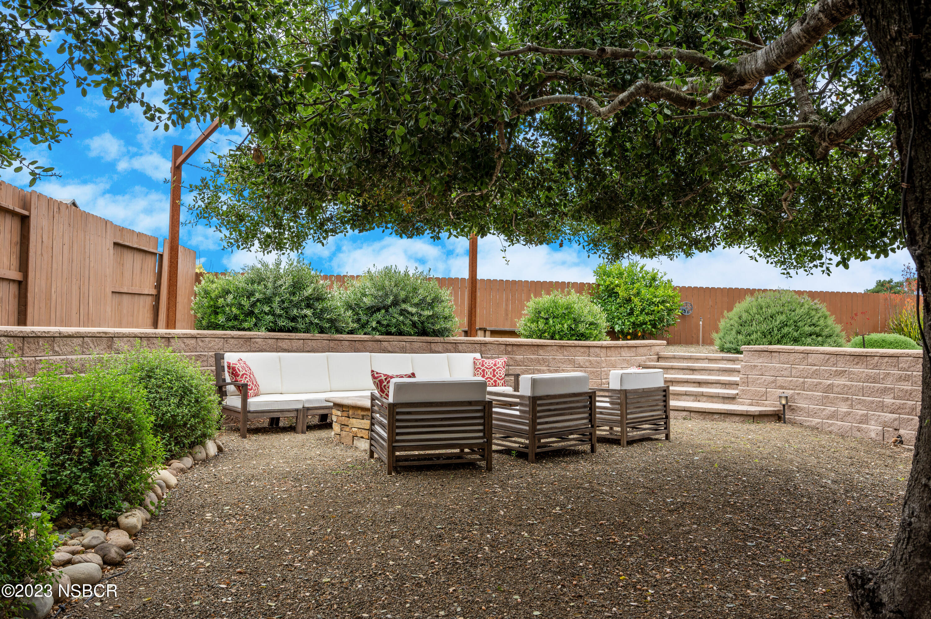 565 Oak Ridge Road Solvang, CA 93463 - Photo 21 of 31 565-oak-ridge-road-solvang-ca-34