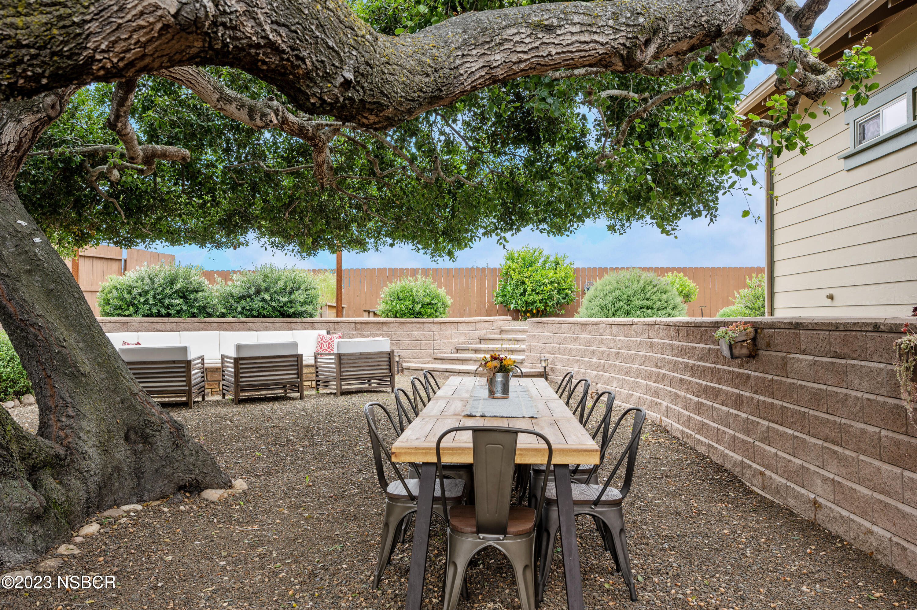 565 Oak Ridge Road Solvang, CA 93463 - Photo 22 of 31 565-oak-ridge-road-solvang-ca-35