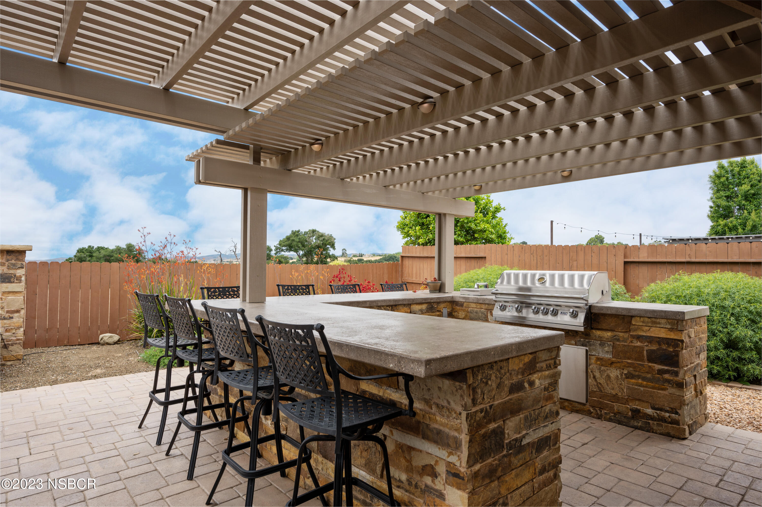 565 Oak Ridge Road Solvang, CA 93463 - Photo 24 of 31 565-oak-ridge-road-solvang-ca-26