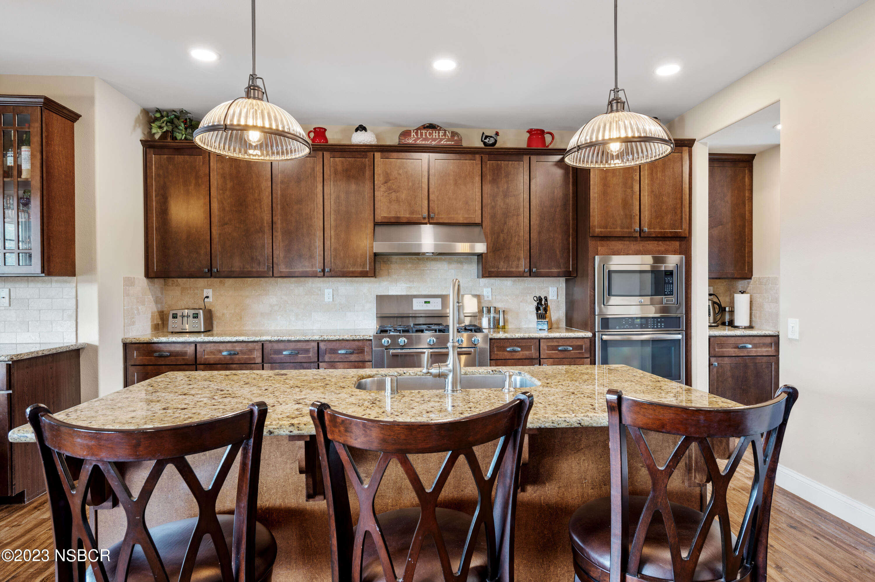 565 Oak Ridge Road Solvang, CA 93463 - Photo 7 of 31 565-oak-ridge-road-solvang-ca-18