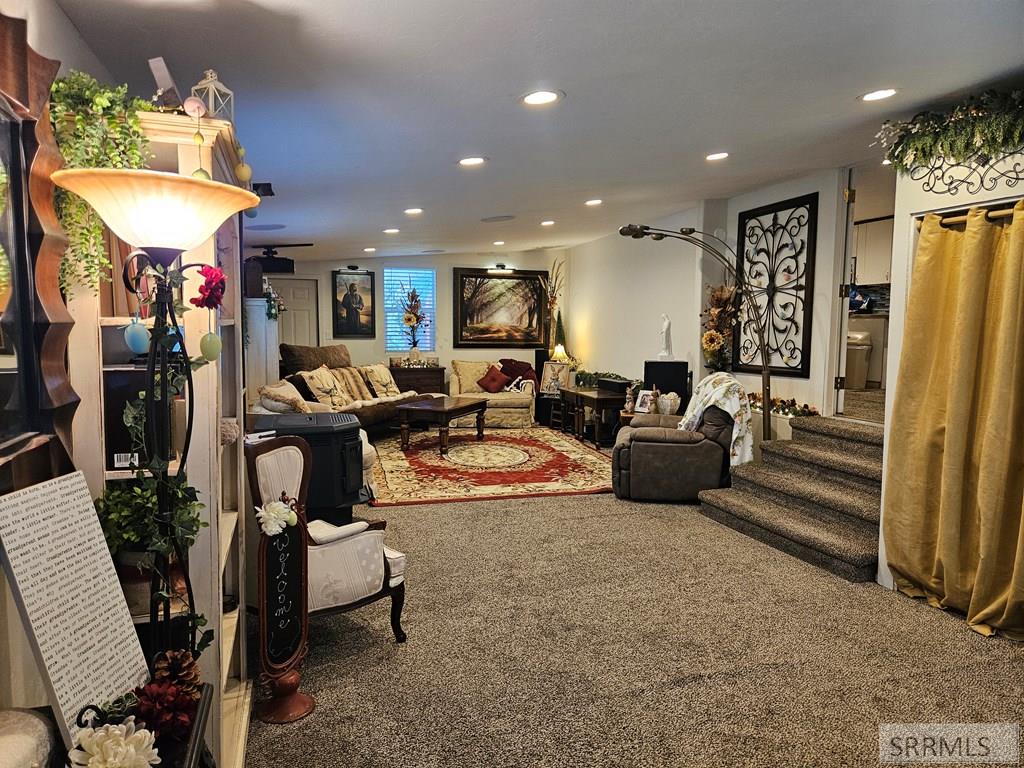 402 Violet Street Rexburg, ID 83440 - Photo 13 of 21