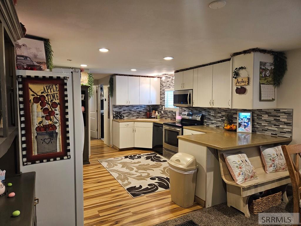 402 Violet Street Rexburg, ID 83440 - Photo 4 of 21