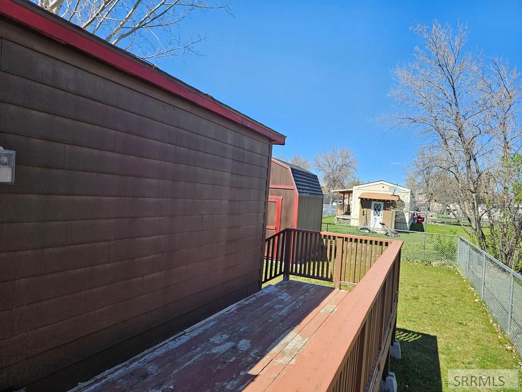 402 Violet Street Rexburg, ID 83440 - Photo 9 of 21