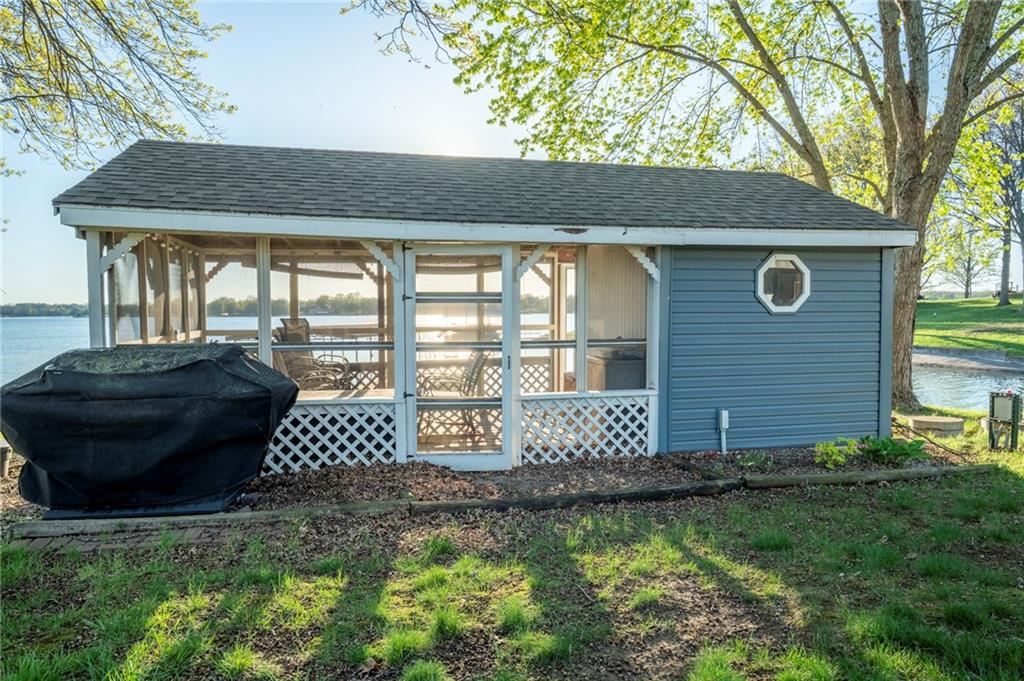 106 Angler Point Gallatin, MO 64640 - Photo 8 of 20