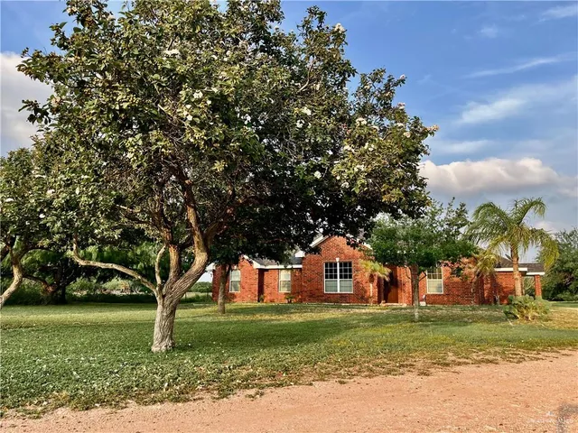 $450,000 | 20724 North Fm 493 Road, Edinburg, TX 78542