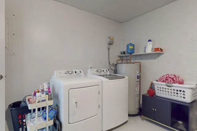 $359,000 | 103 Southeast Norfolk Boulevard, Stuart, FL 34997